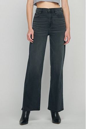 Lowdown Logan image 0