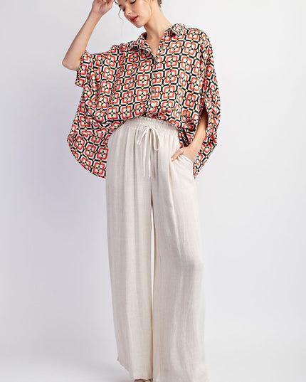 LOOSE FIT PRINTED BUTTON DOWN TOP